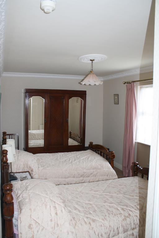 Moate Lodge Athy Ruang foto